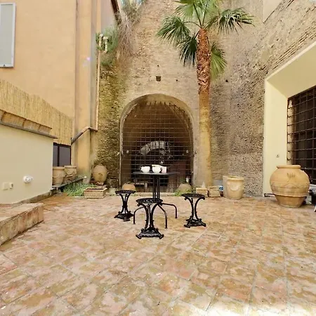 Pantheon With Private Terrace Apartamento Roma