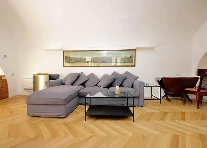 Daire Pantheon With Private Terrace *